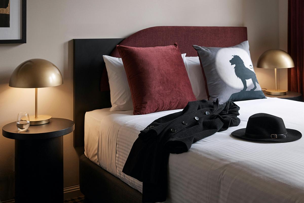 The Capitol Hotel Sydney Guest Room