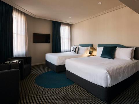 Queen Plus Queen Room, The Capitol Sydney