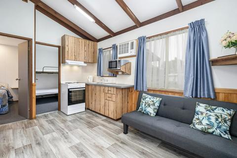 Deluxe Cabin