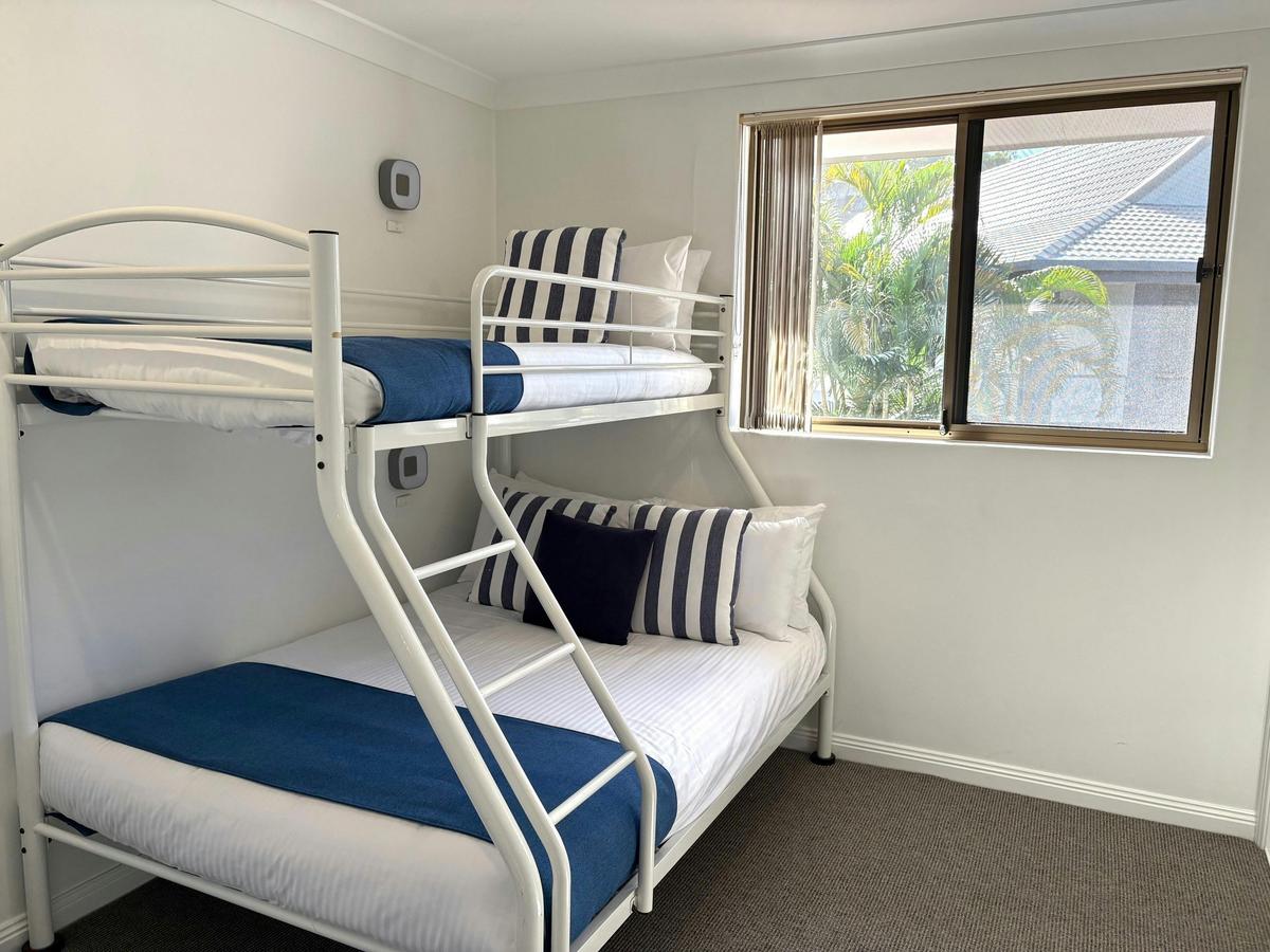 Three bedroom spa bedroom