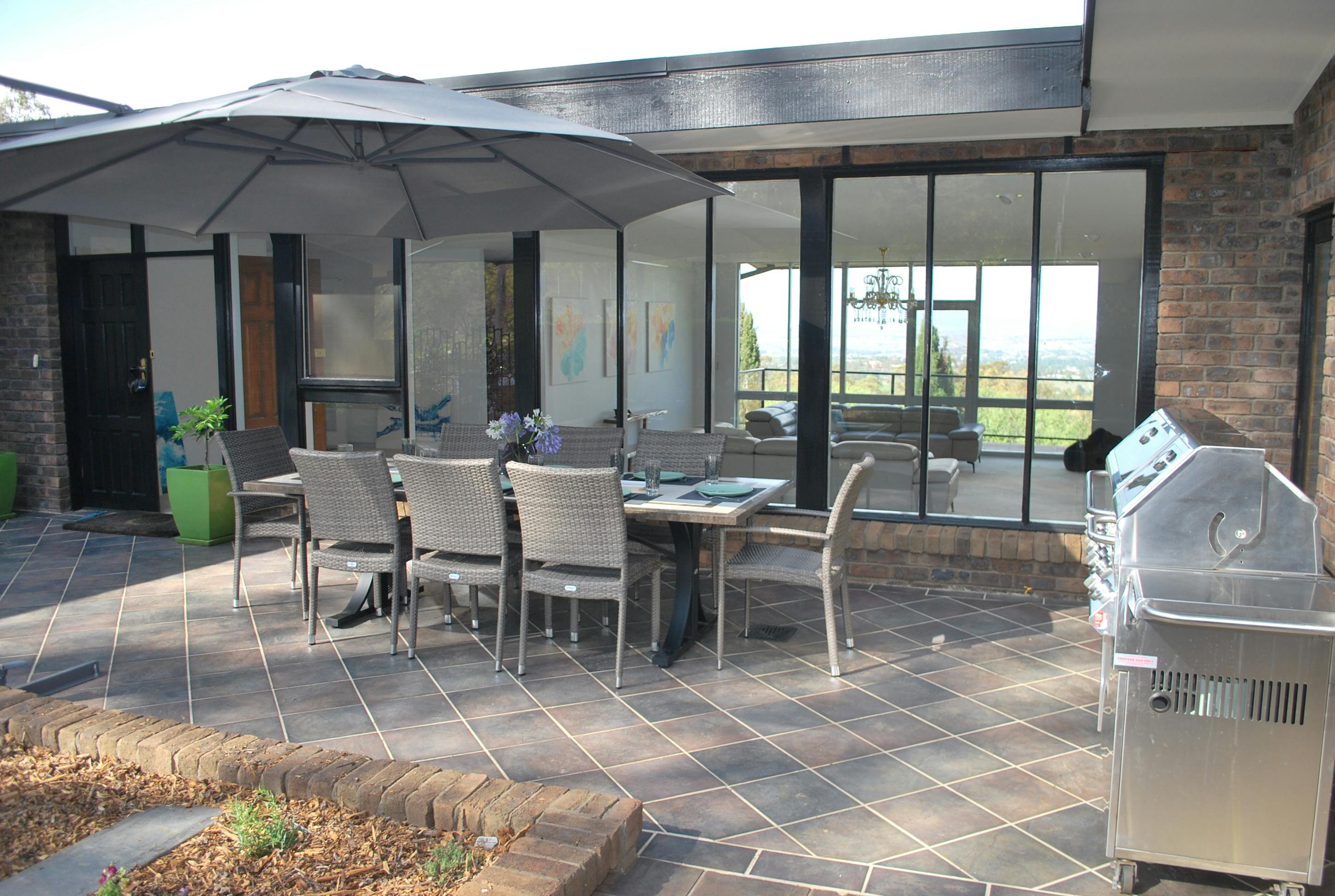 Alfresco BBQ and entertainment area