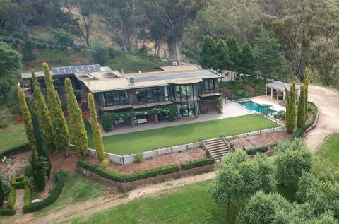 The Cutting Mt Panorama