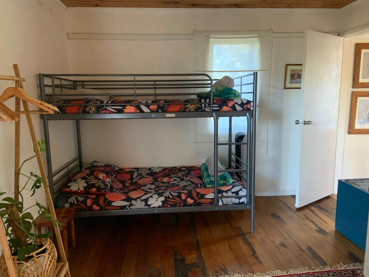 Bunks in BR 2