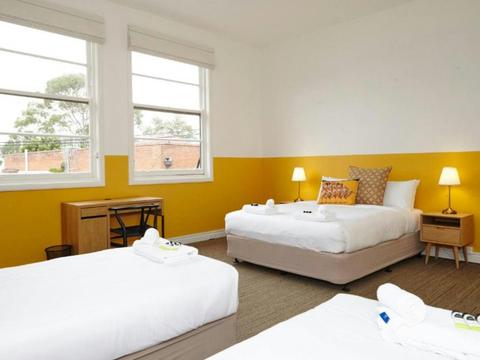 The Erko Hotel - Triple Comfort Room (Shared Bathroom)