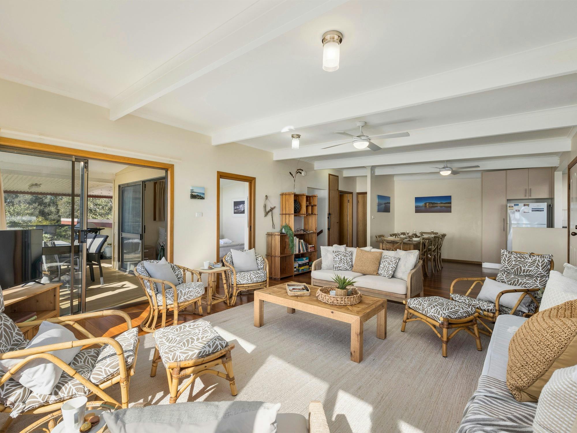 Open plan living and dining - dining table seats 8