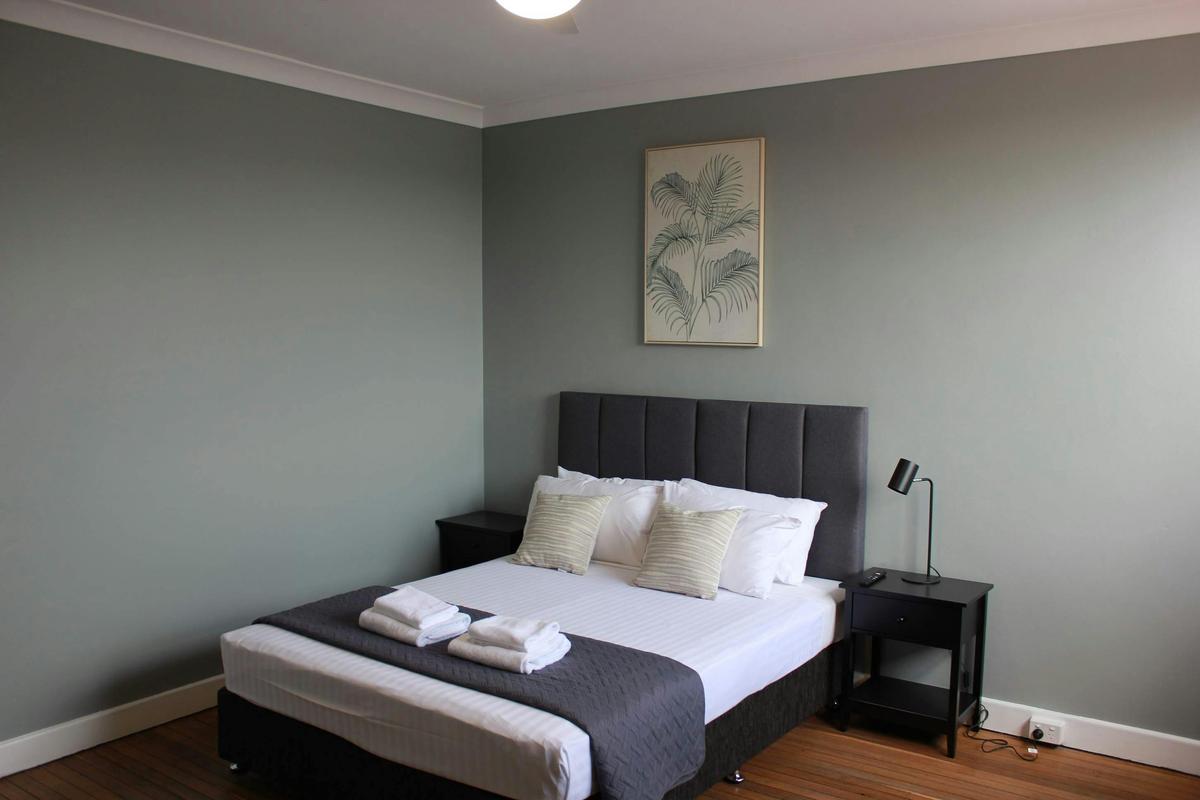 Colliery Inn Wallsend - Queen Room