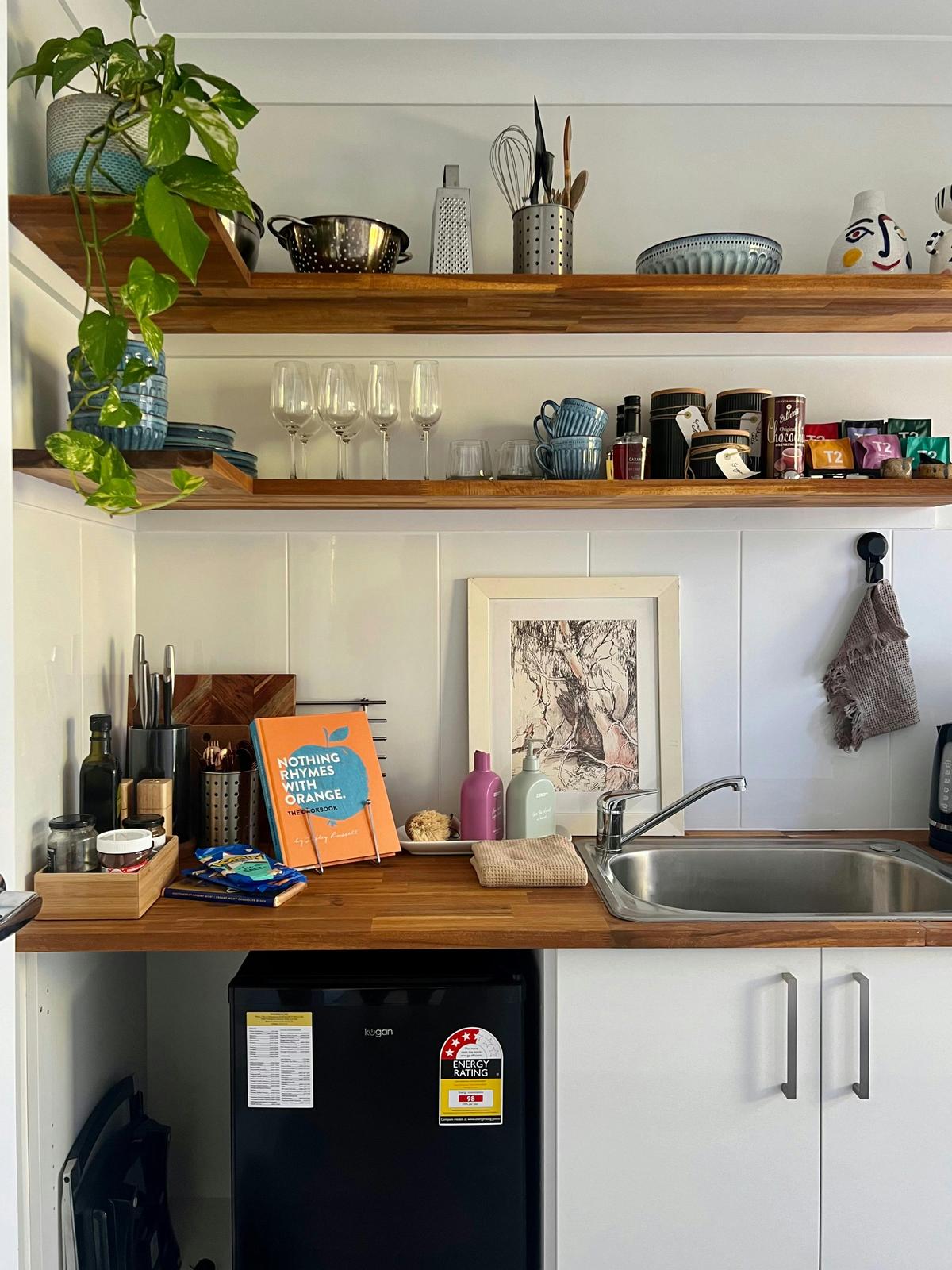 Fully equiped kitchenette