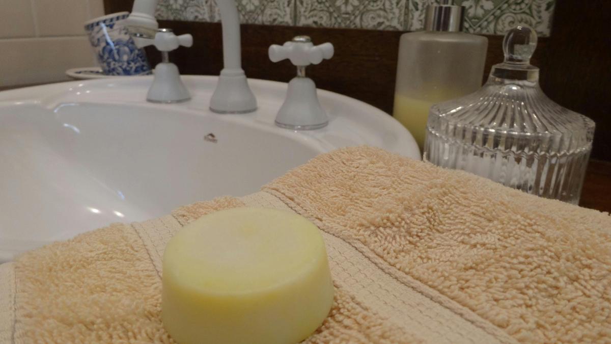 Private ensuite @ The Globe Inn Yass accommodation