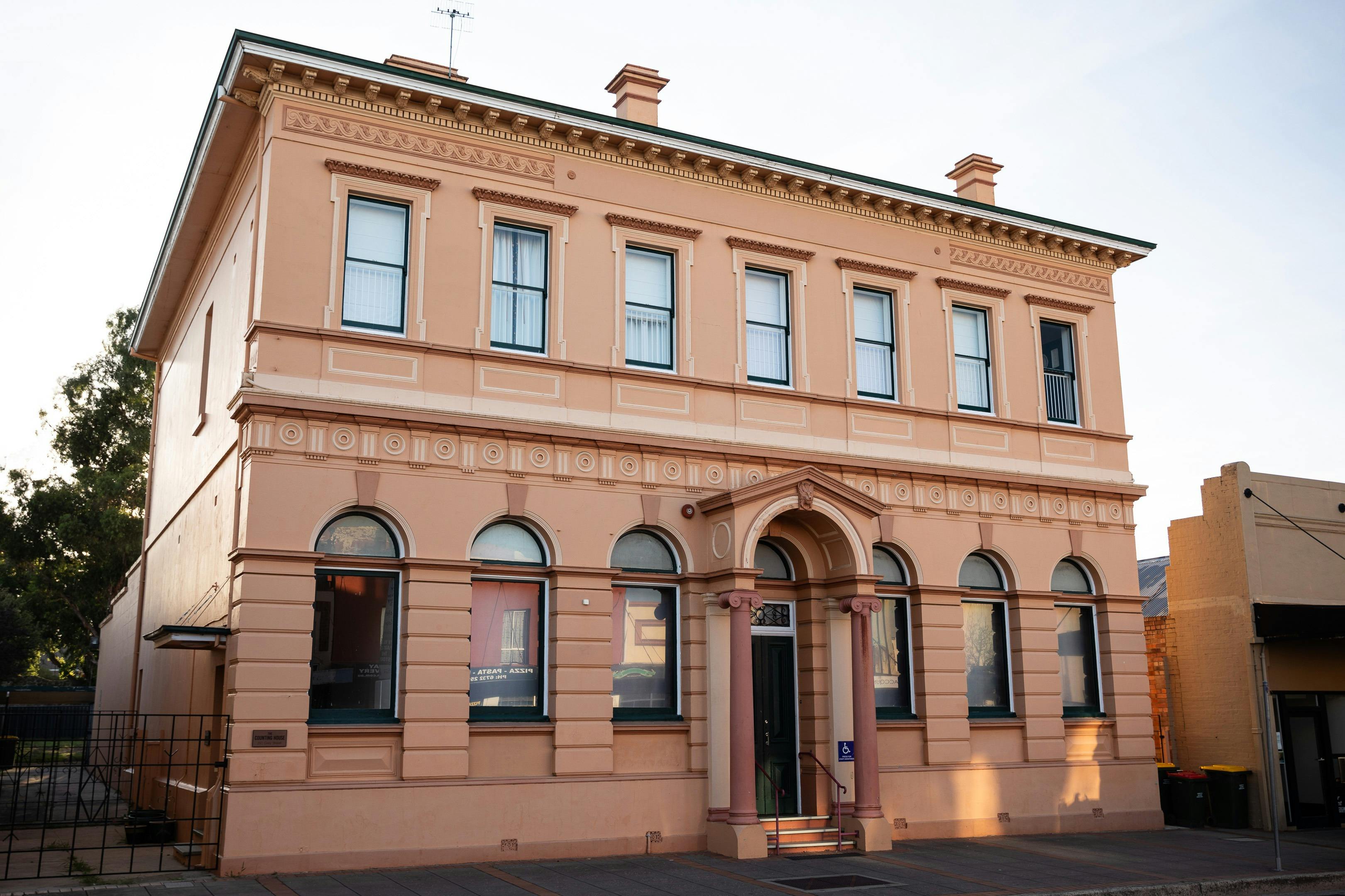 The Counting House in Glen. Grey st