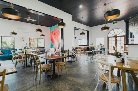 The Med Crescent Head