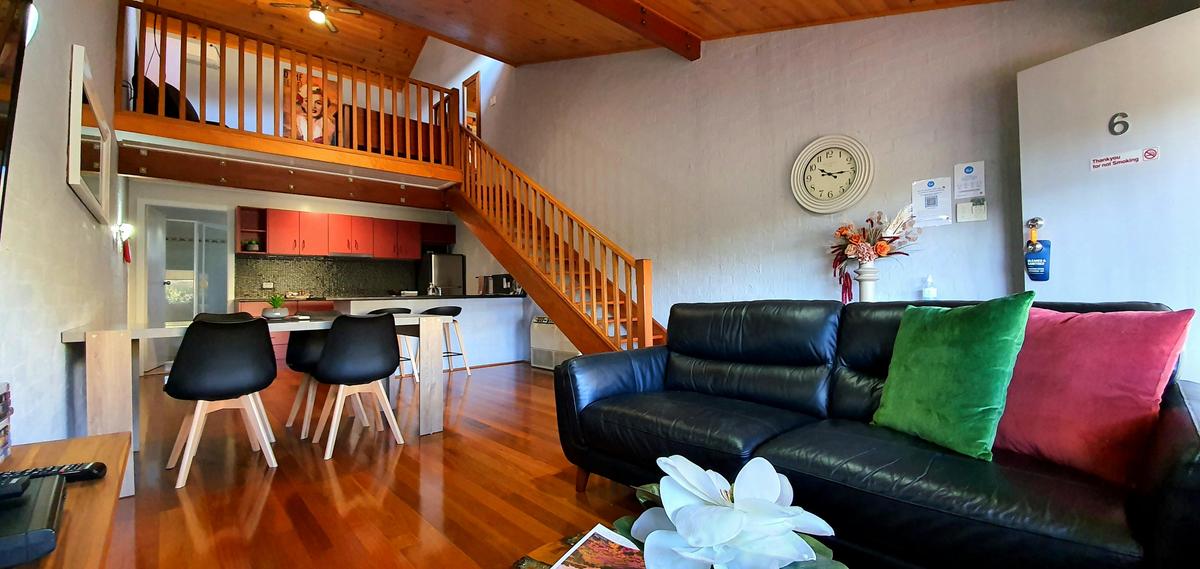 Apartment 6