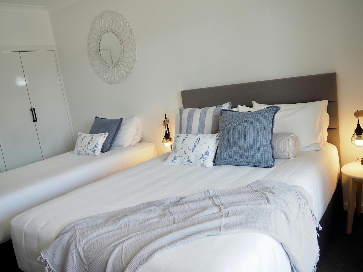 Superior Twin Balcony Lakeview Room