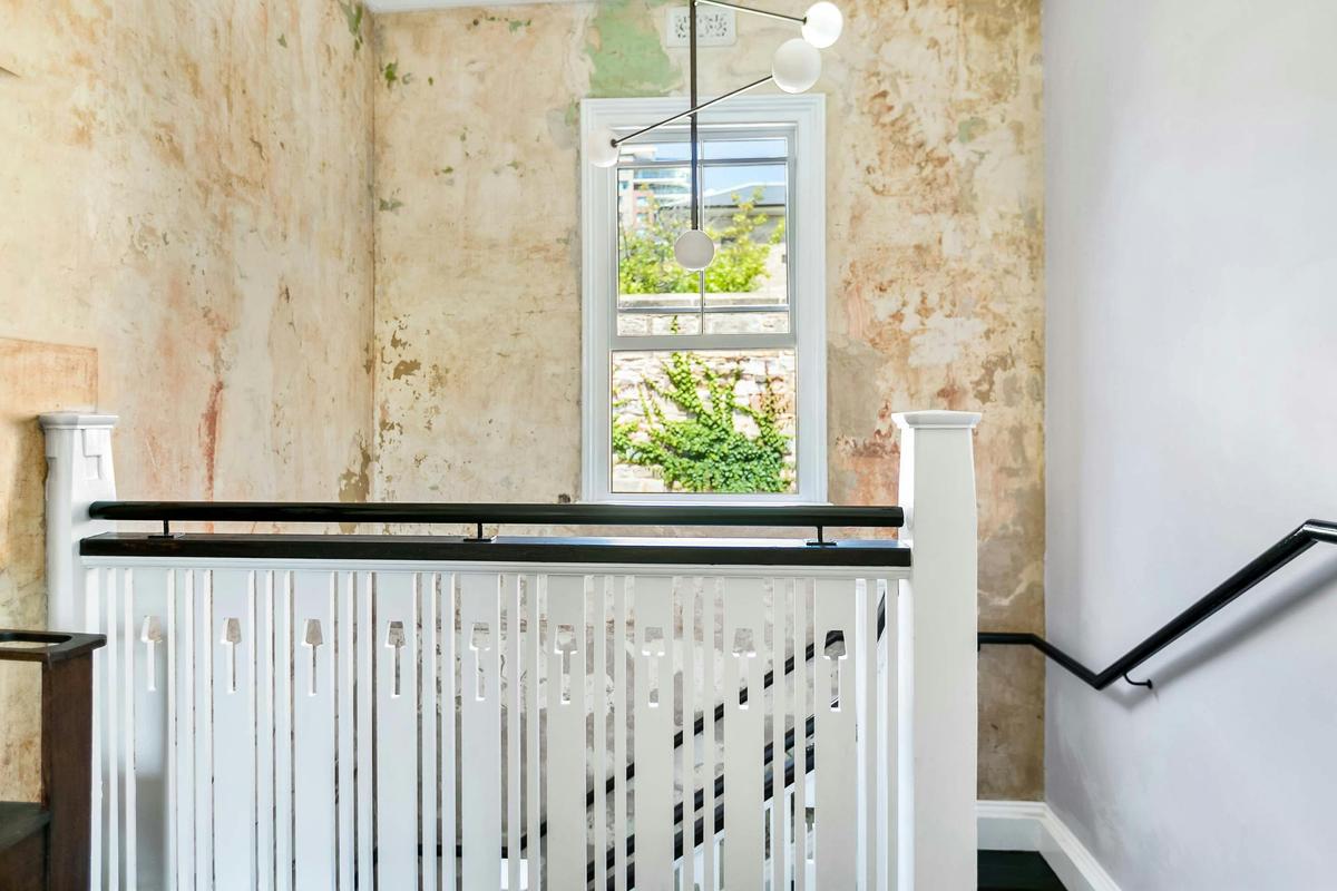 The Terminus Hotel, Pyrmont, Sydney - Upstairs hallway