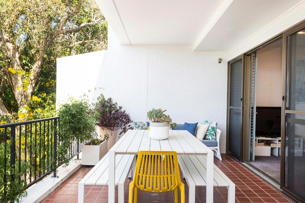 Apartment-Balcony
