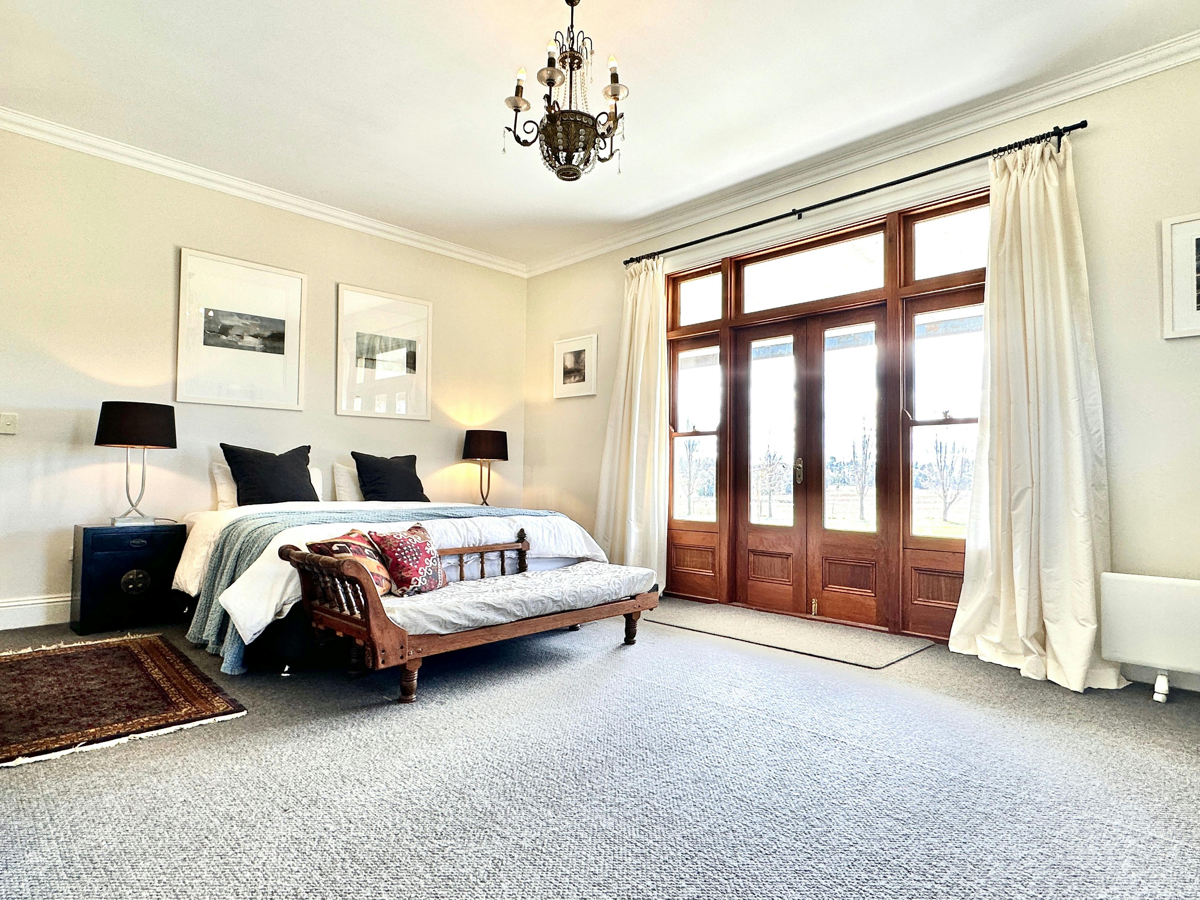 Master Bedroom - King bed