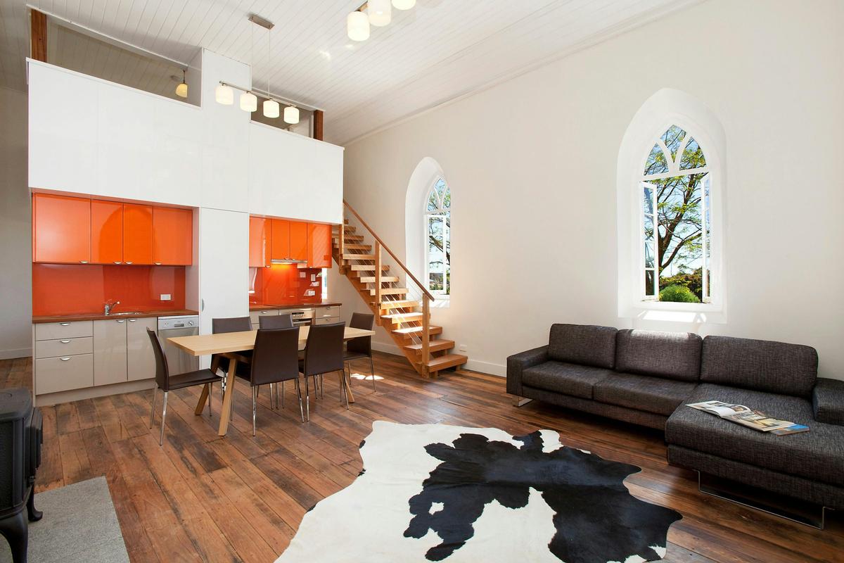 Lounge room