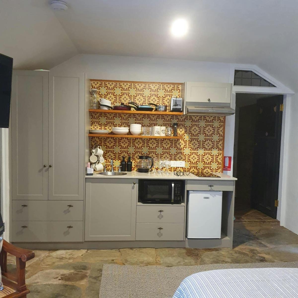 Kitchenette