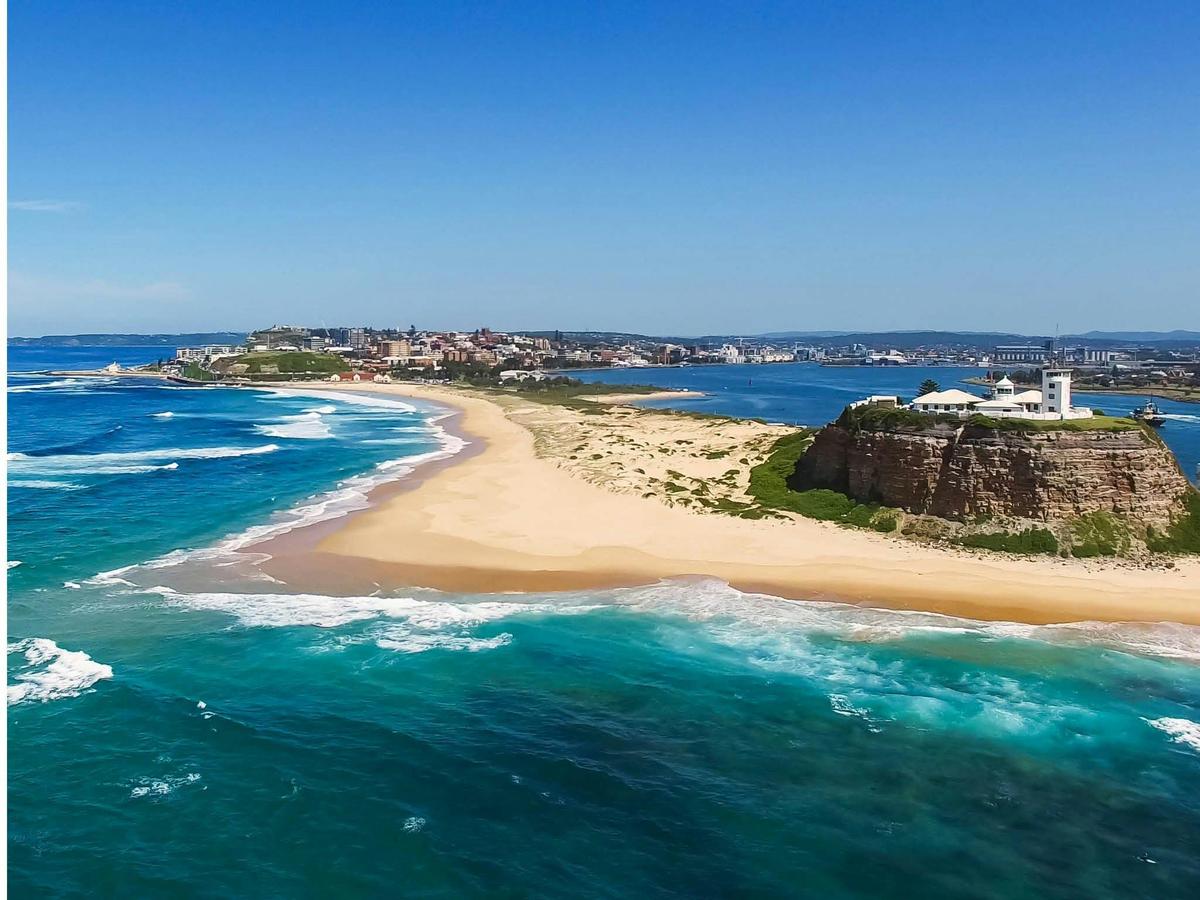 Nobbys Beach