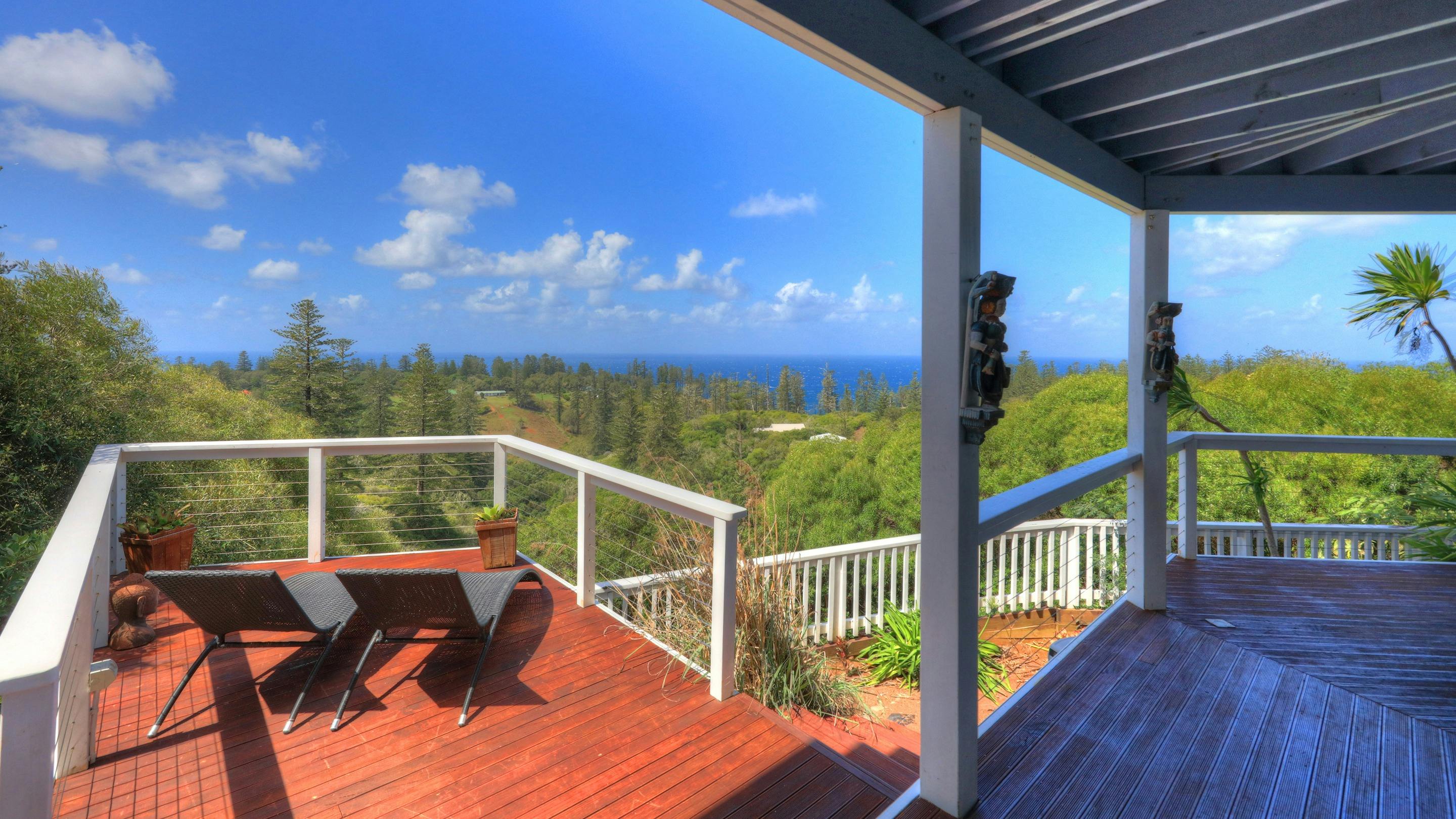 Sun Deck at The White House