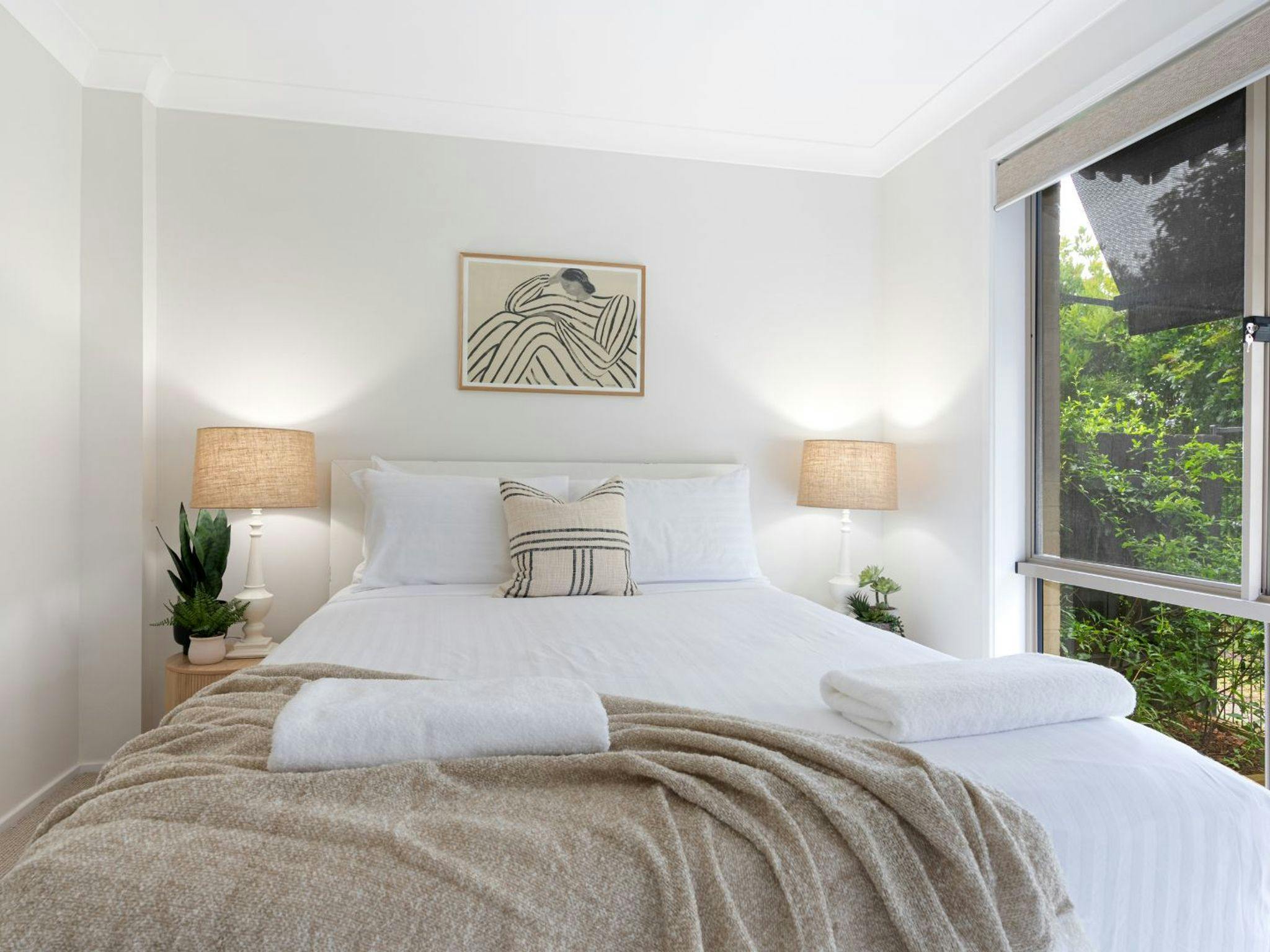 Thistledoo | Bedroom 3 | Queen | Ground level