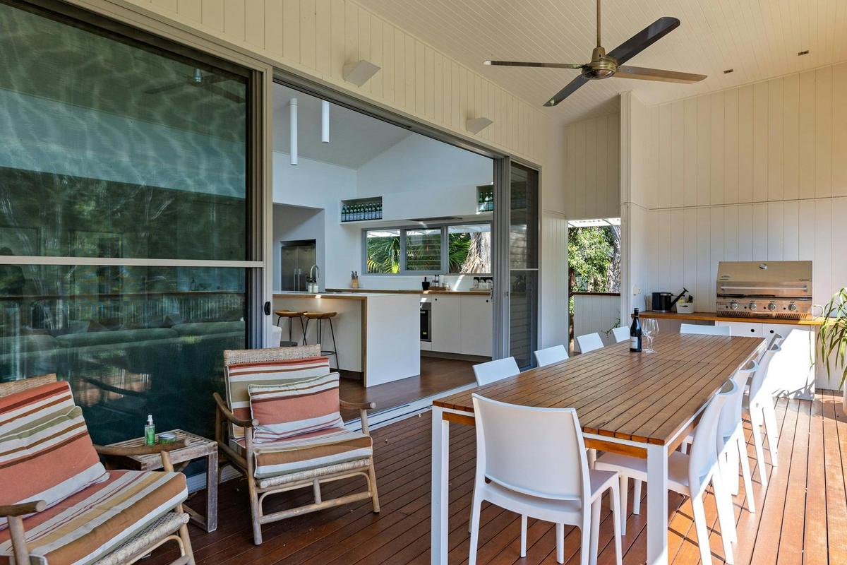 Covered back deck