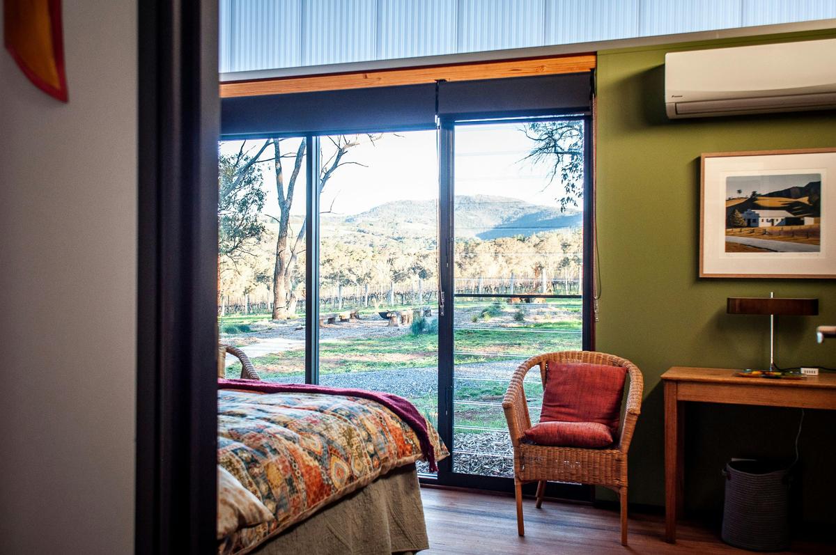 Wake to views over the Strawhouse Vineyard to Mount Canobolas.