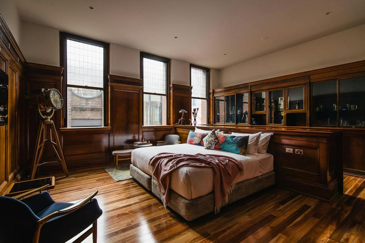 The Old Clare - Showroom Suite
