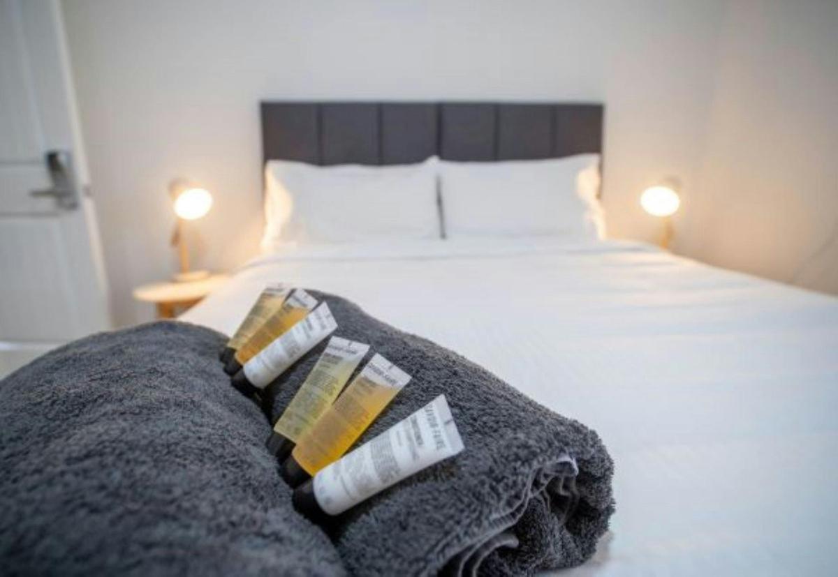 Queen bed
