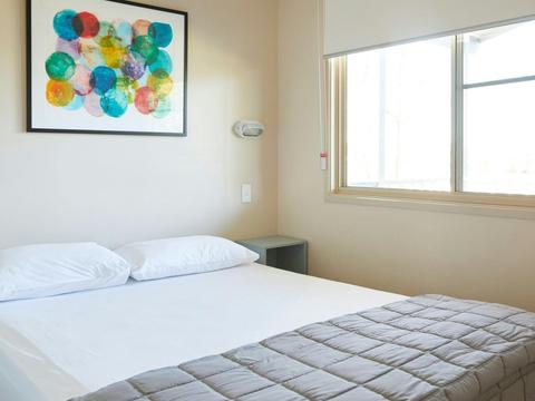 MVC_SP-Riverview-Bungalow