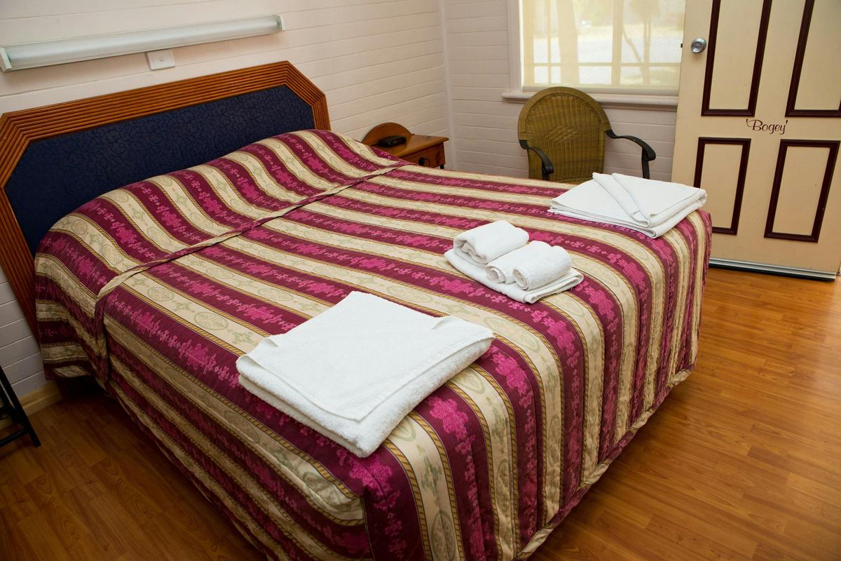 One Bedroom Cabin - bed