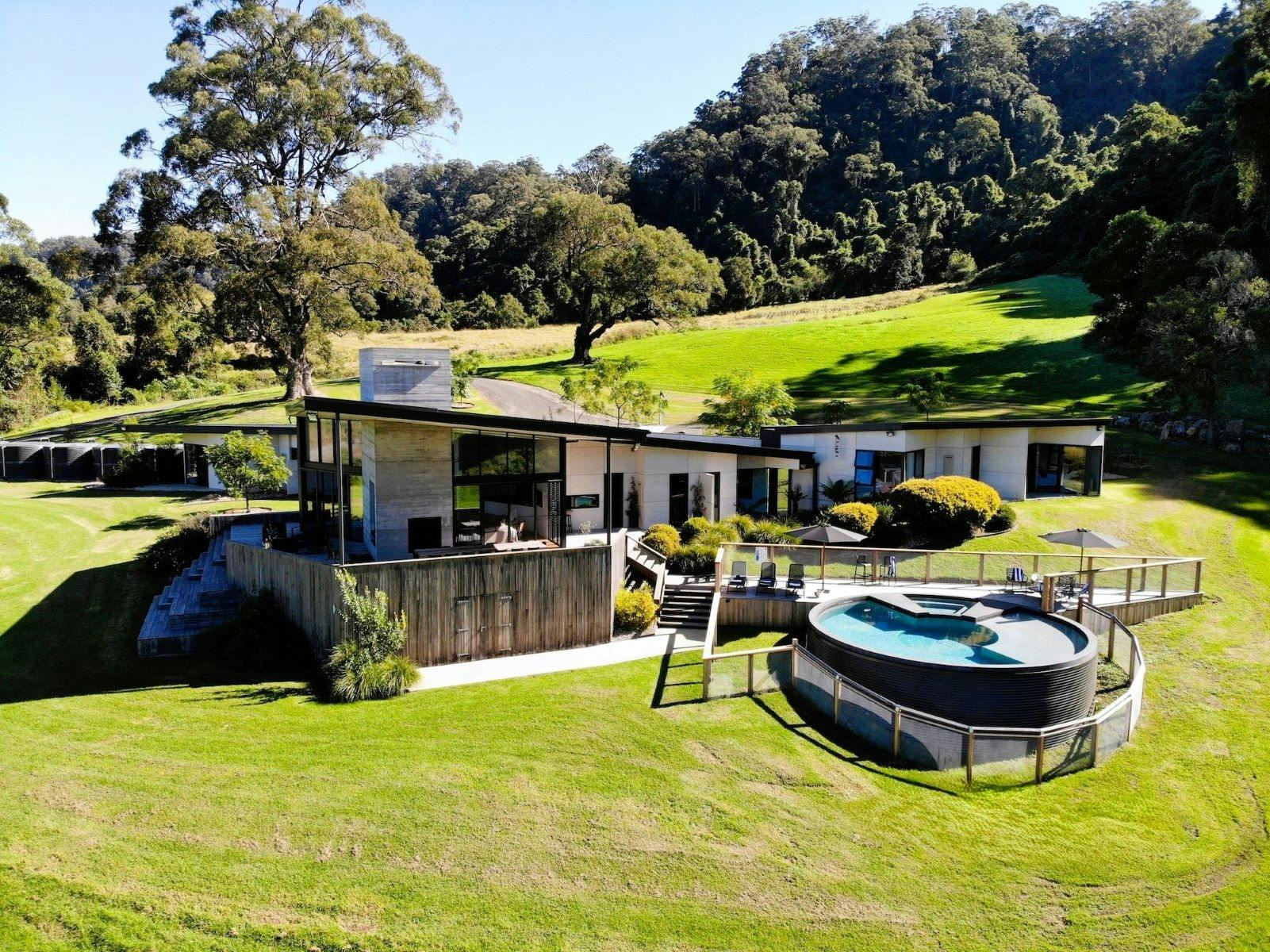 The Sticks - Deep in the heart of Kangaroo Valley, discover an architectural masterpiece.