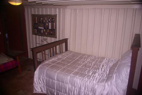 Tirrintippin double bed