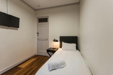 Single Room  -The Tamworth Hotel