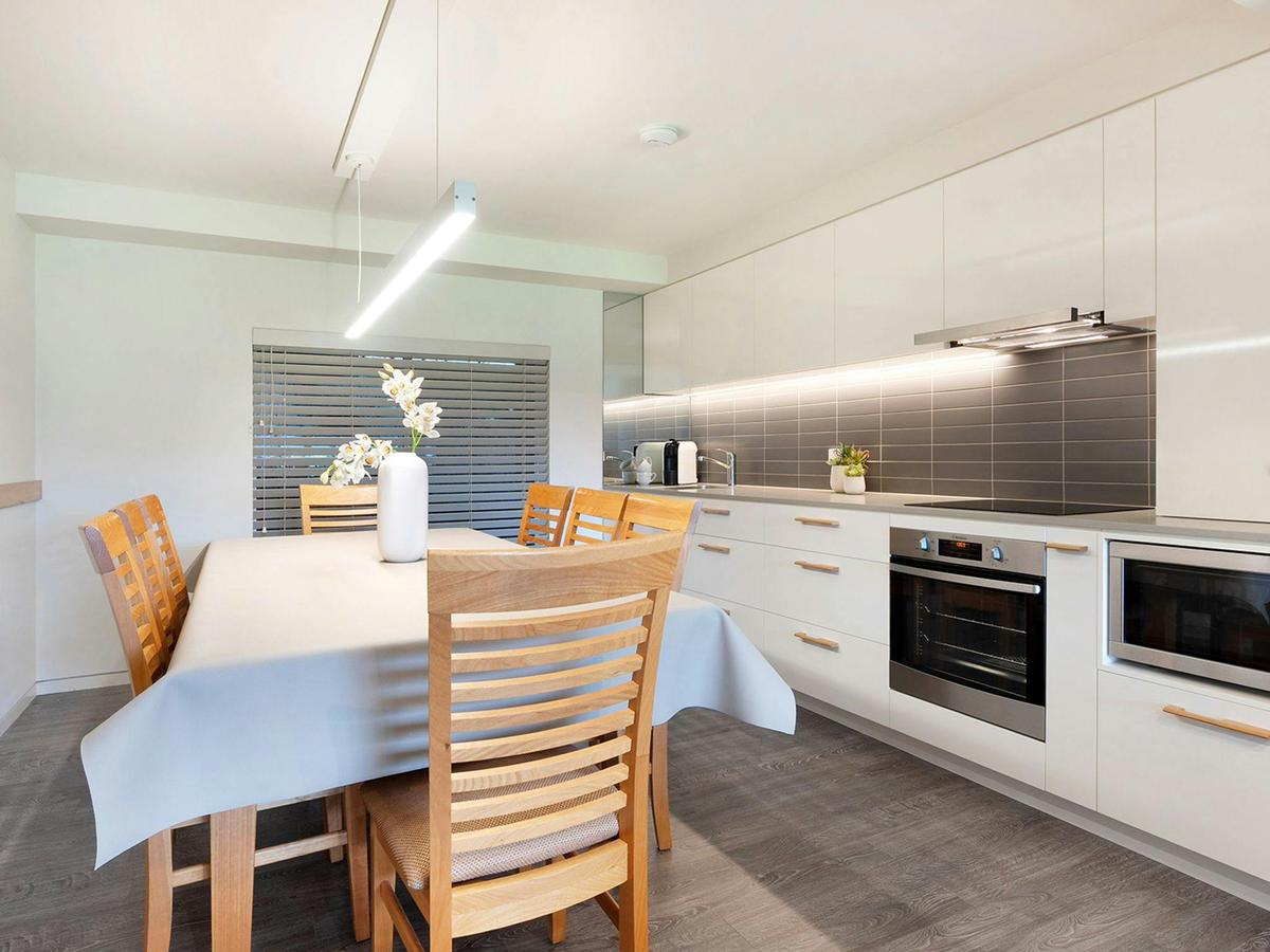 Surf N Turf | Downstairs full kitchenette | Second dining area 