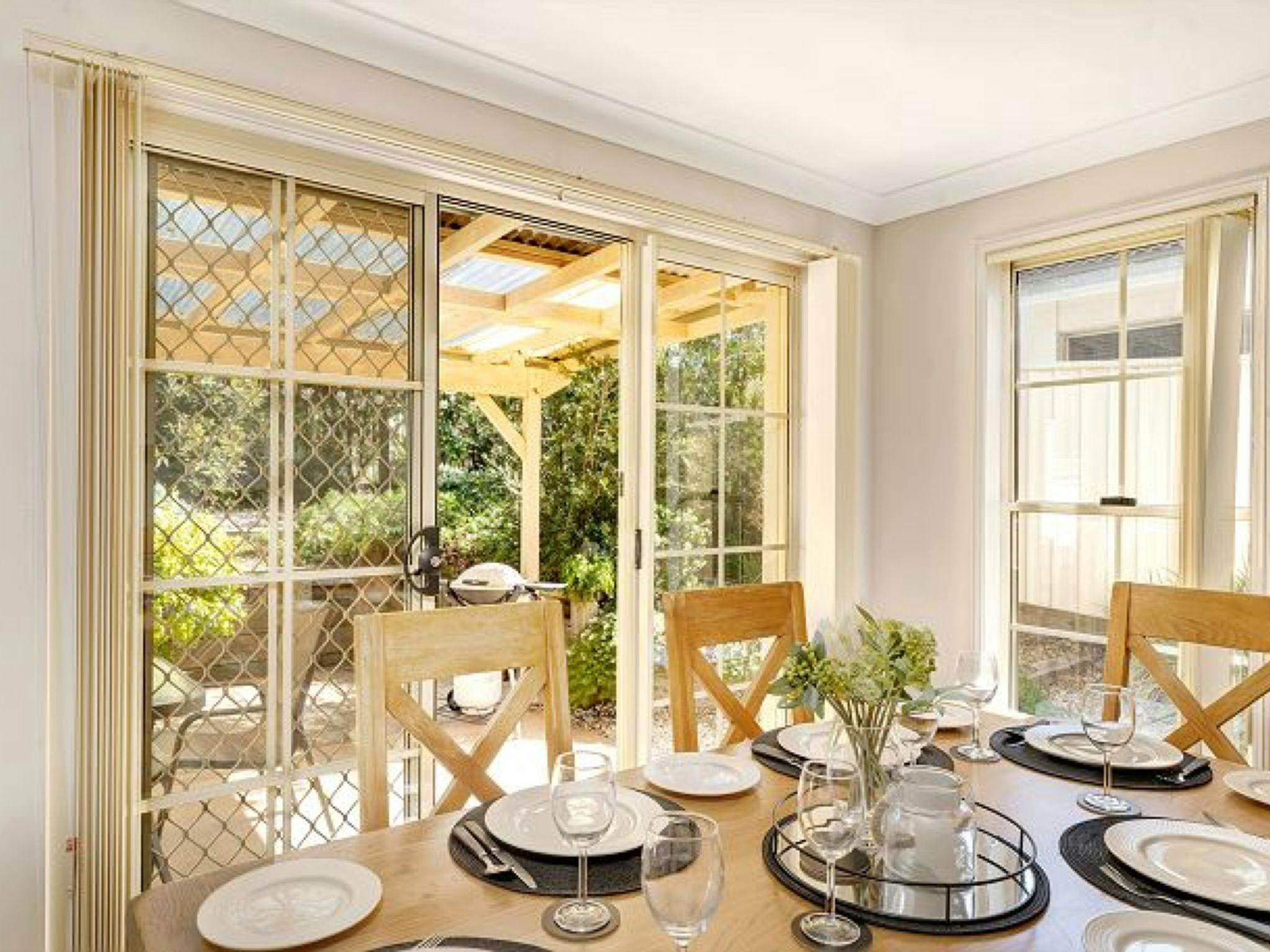 The Porthole of Huskisson