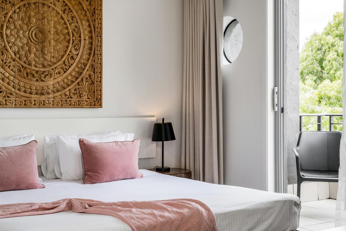 2 Bedroom Deluxe - Bedroom