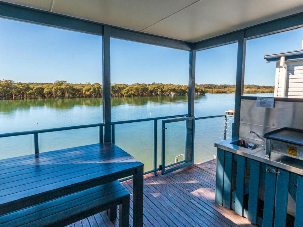 Deluxe Waterfront Villa 2BR - 6pax | Tasman Holiday Parks - Jervis Bay