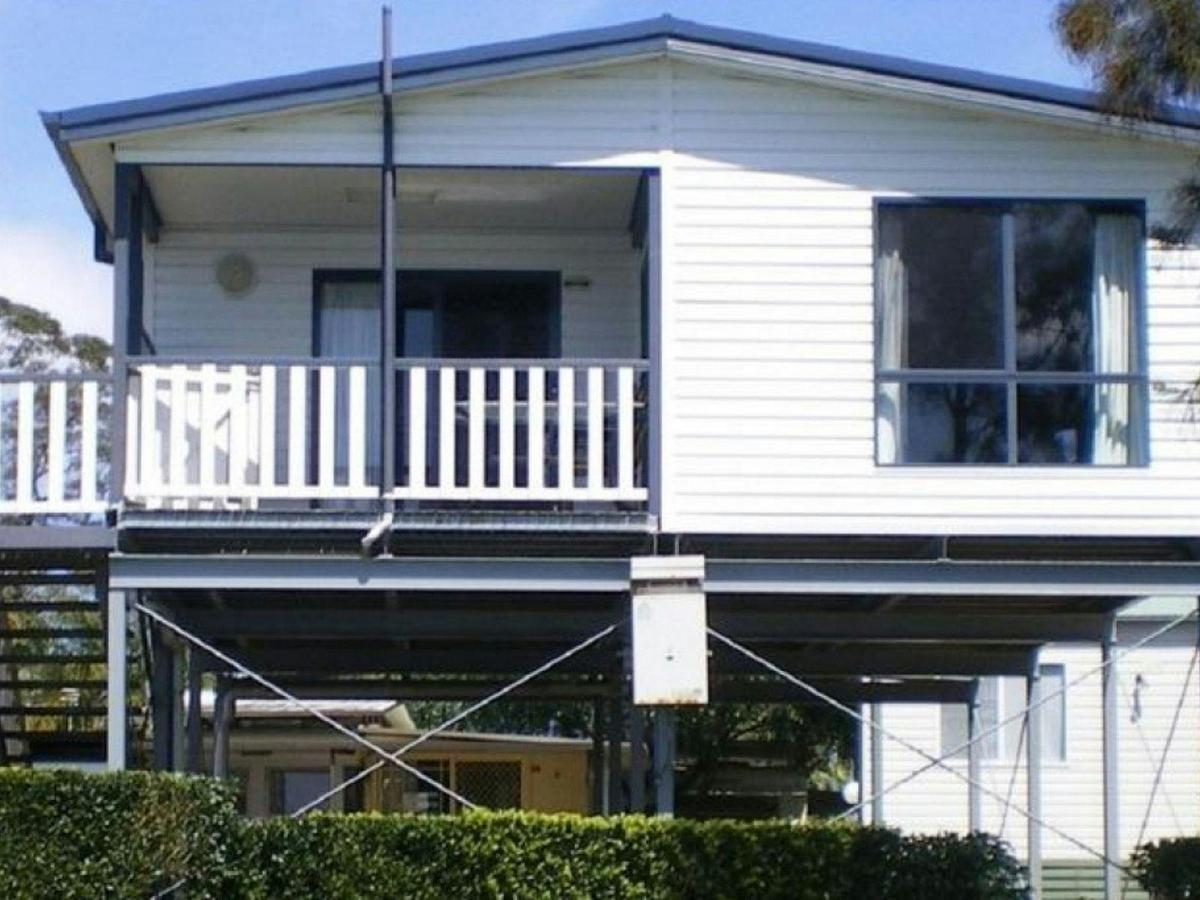 Deluxe Waterfront Villa 2BR - 6pax | Tasman Holiday Parks - Jervis Bay