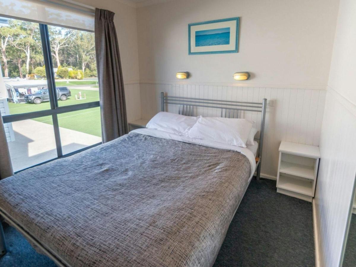 Deluxe Waterfront Villa 2BR - 6pax | Tasman Holiday Parks - Jervis Bay