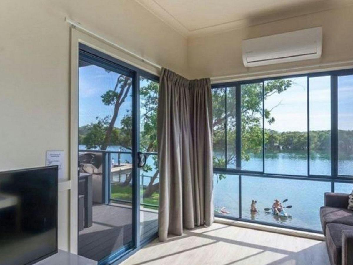 Premium Waterfront Villa (2BR) | Tasman Holiday Parks - Jervis Bay