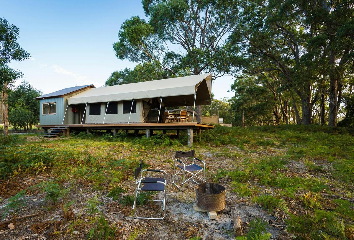 Fire-pit outside luxury safari tent spoonbill