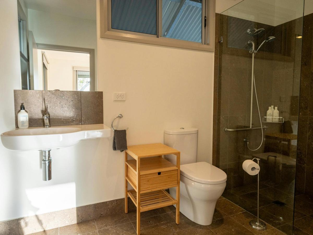 Bathroom inside Burrawang Eco-cabin