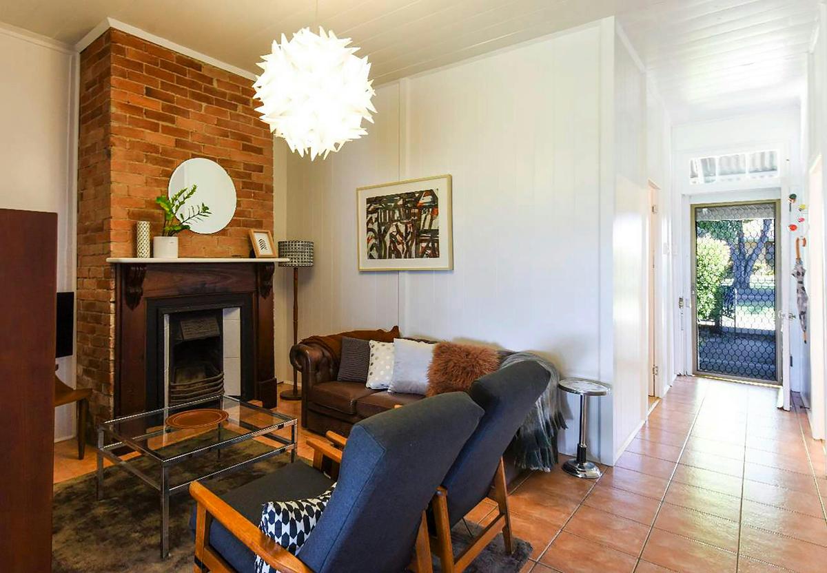 Lounge room