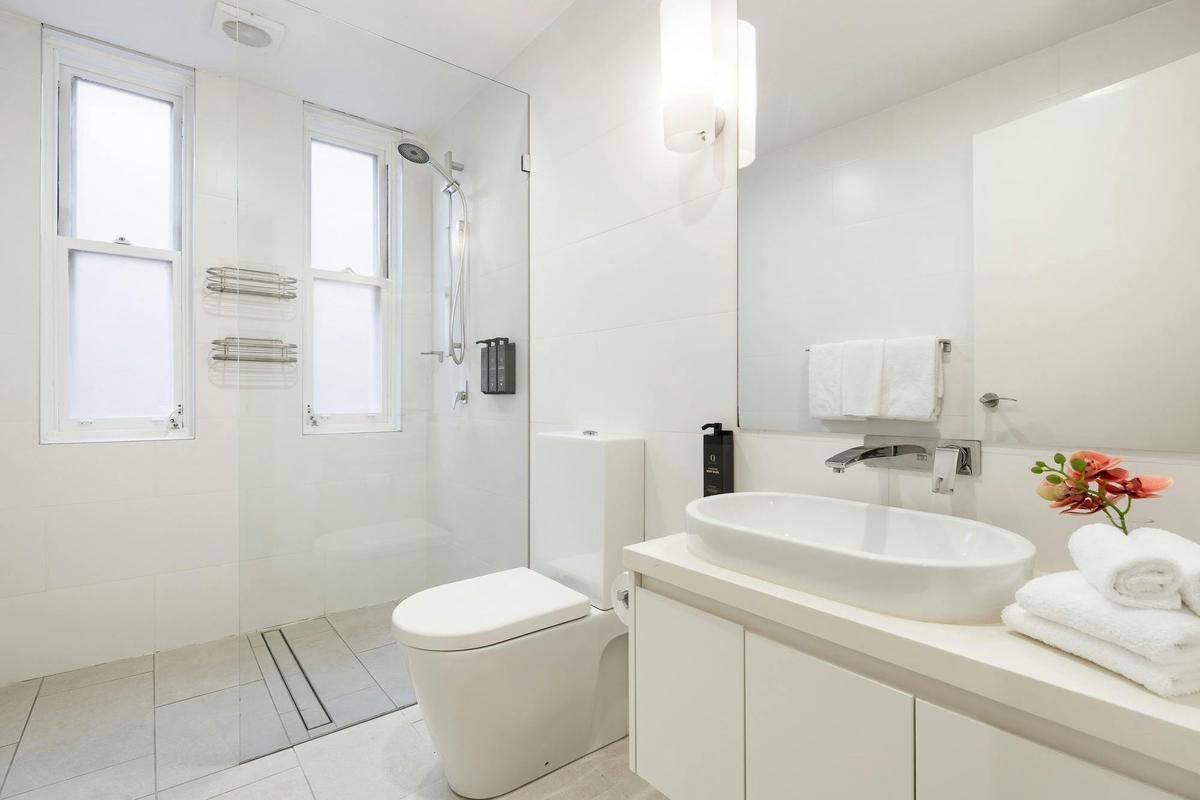 Bathroom - Urban Rest Double Bay Beach - Urban Rest