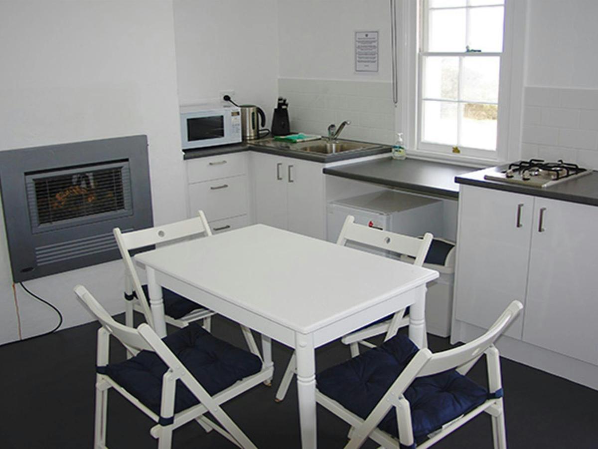 Kitchenette in Telegraph Station bunkhouse, Beowa National Park. Photo: Gary Mullinger/OEH
