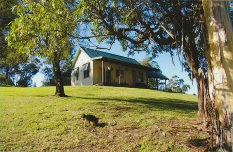 Tilba Waterfront Cottages