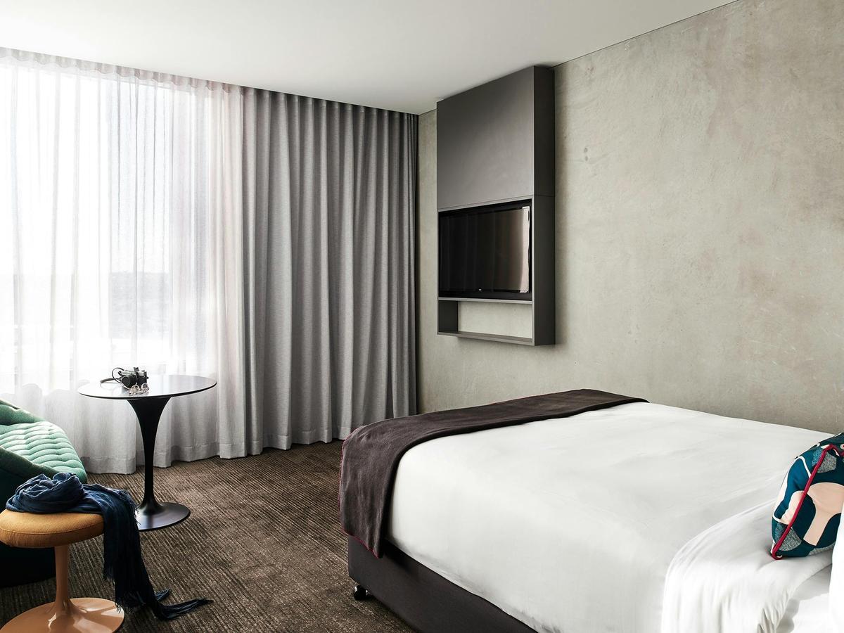 Hotel Suite