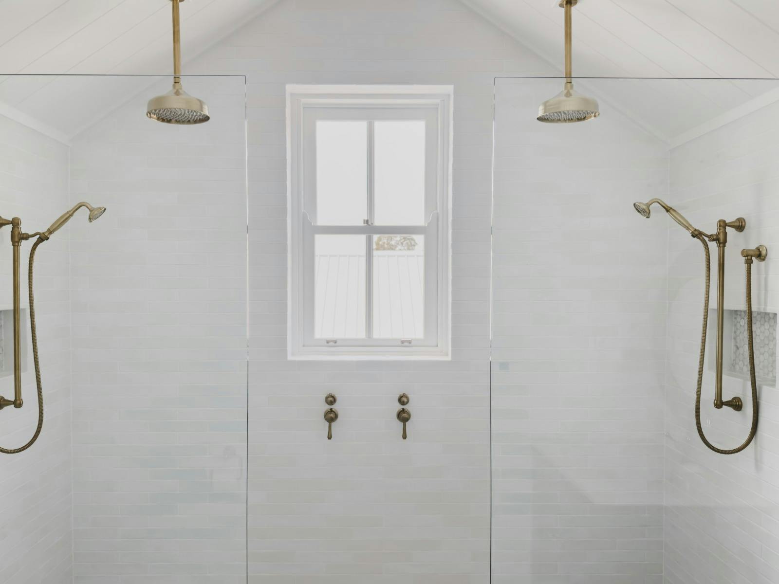 The Barn at Farmstead double shower