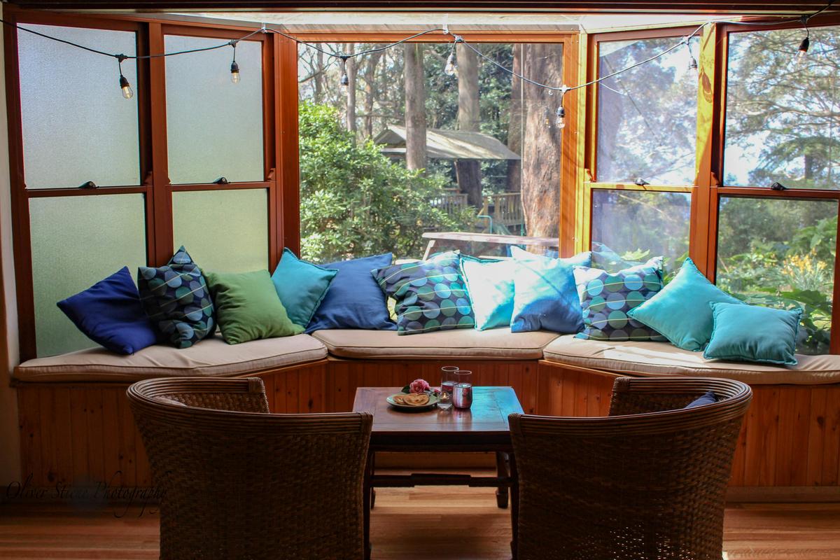 Bay window in Breathe