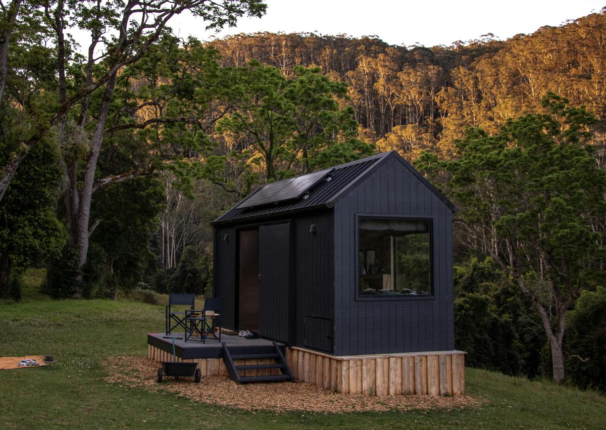 Unyoked - Heike - Yarramalong